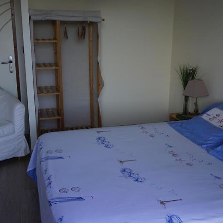 Chambre D'Hotes Le Berceau 吉伦特河畔梅谢尔 外观 照片